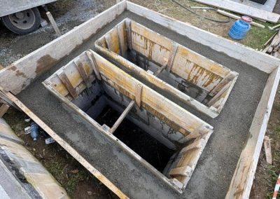 Monumente Funerare Cuj